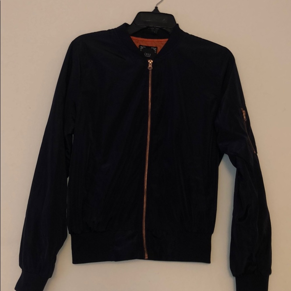 Thin navy blue bomber jacket size medium